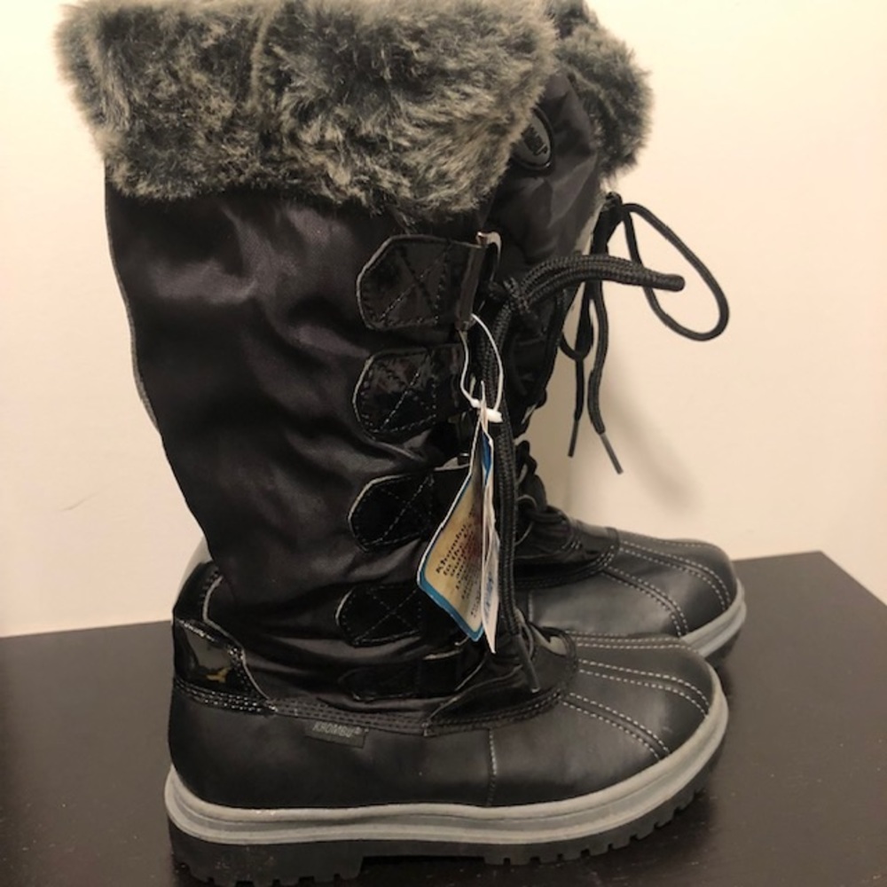 Khombu winter snow and ski boots size 7 NWT